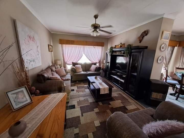 3 Bedroom Property for Sale in Roodia Free State